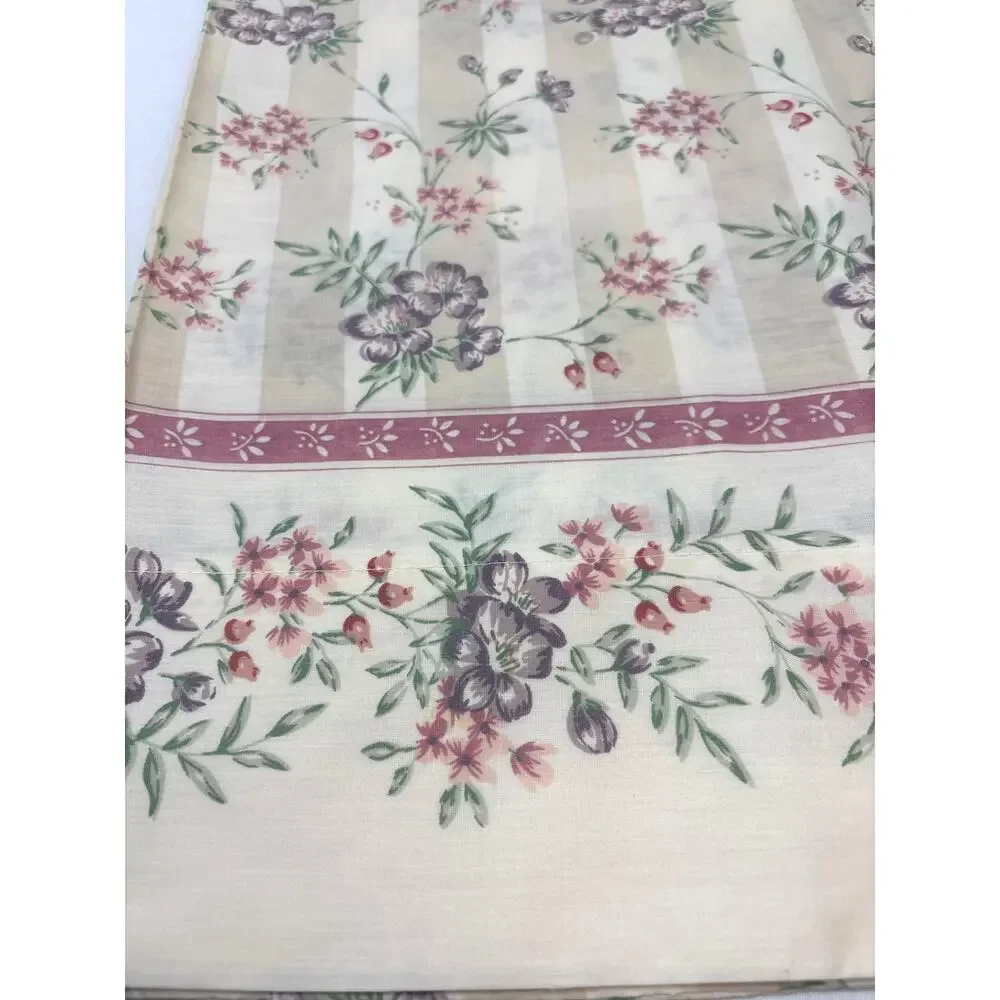 Vintage JC Penney Cottage Floral Standard Pillowcase Cottagecore Bedding 1980s